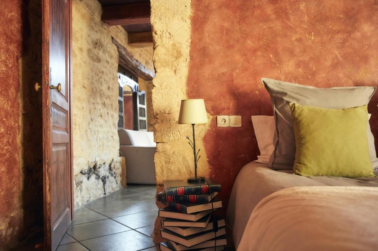 Domaine De Cantegrel - Gites De Charme Et Suite Troglodyte En Perigord Вітрак Екстер'єр фото