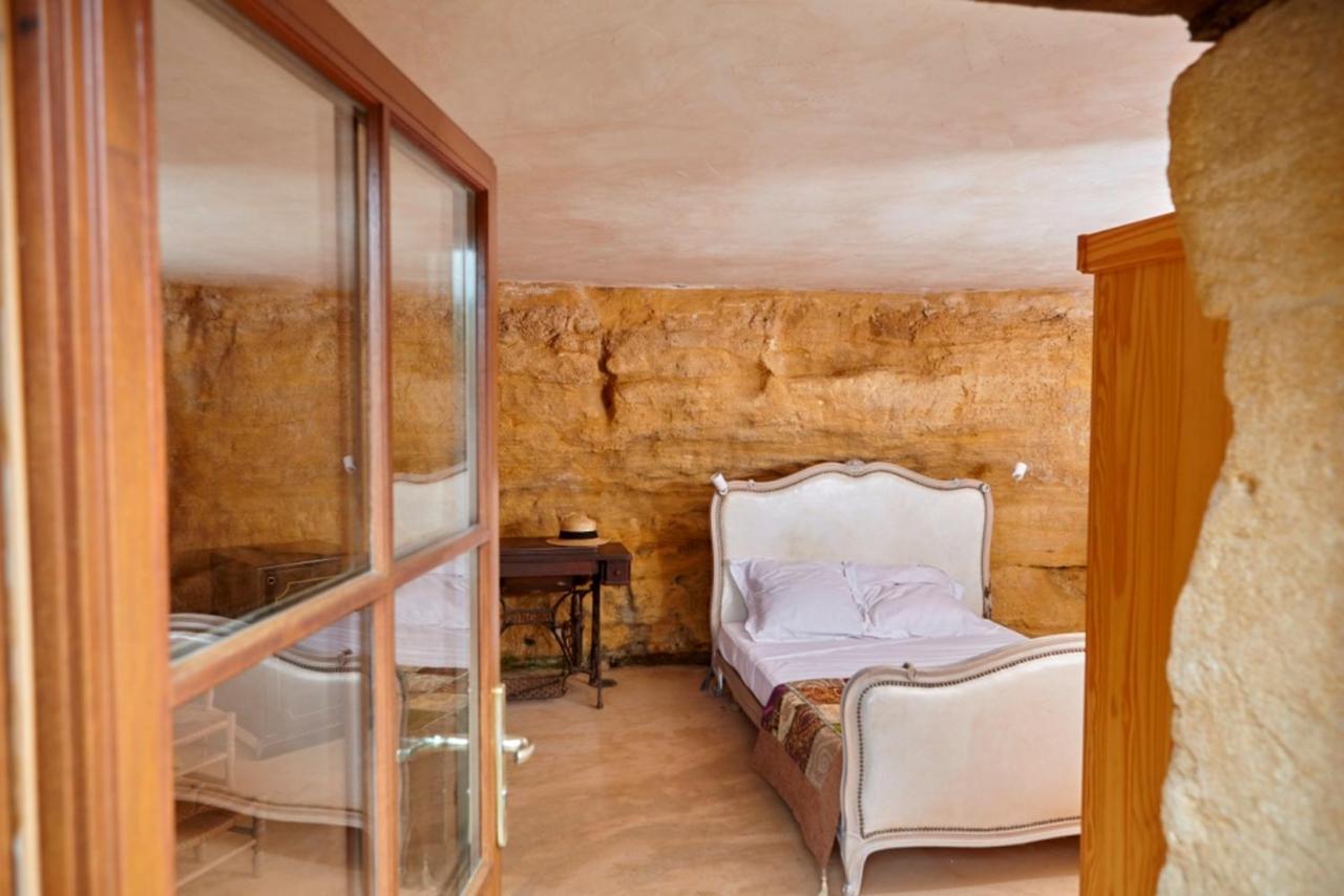 Domaine De Cantegrel - Gites De Charme Et Suite Troglodyte En Perigord Вітрак Екстер'єр фото